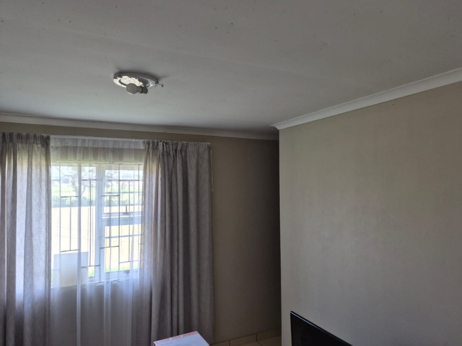 4 Bedroom Property for Sale in Morningside Eastern Cape